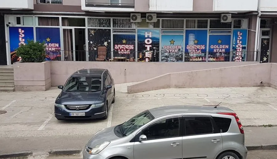 HOTEL GOLDEN STAR — Photo 15