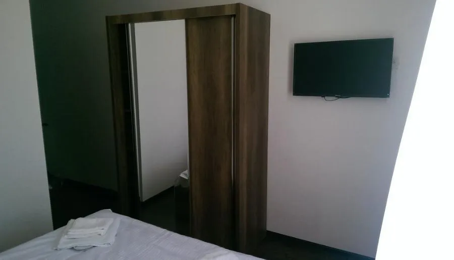 HOTEL BERN — Photo 37