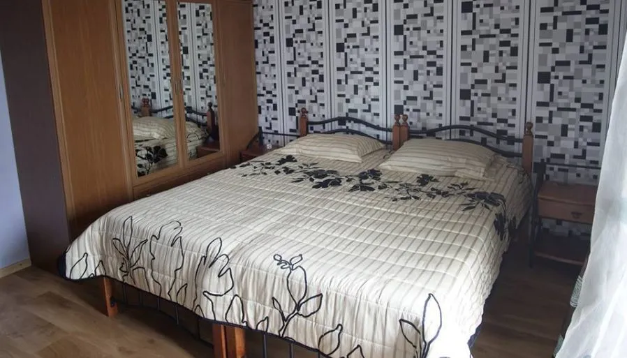 Alex's guest house — Photo 41