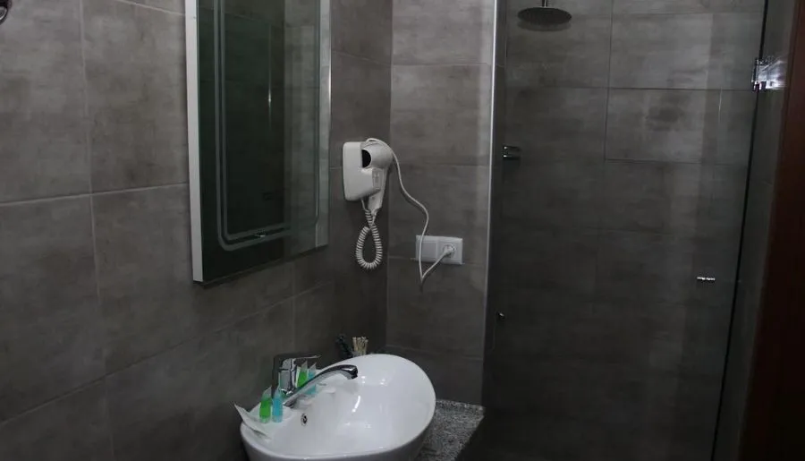 Hotel Makona — Photo 23