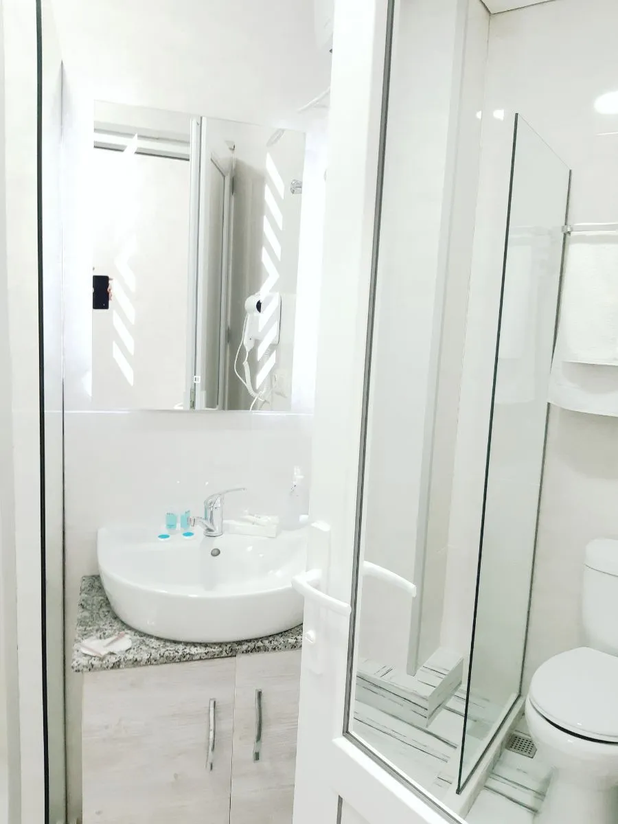 Dest Hotel — Photo 10