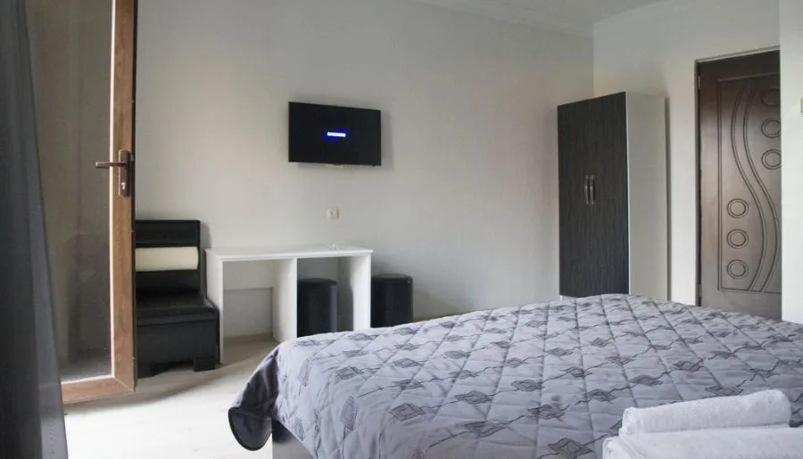 Hotel Iberia — Photo 22