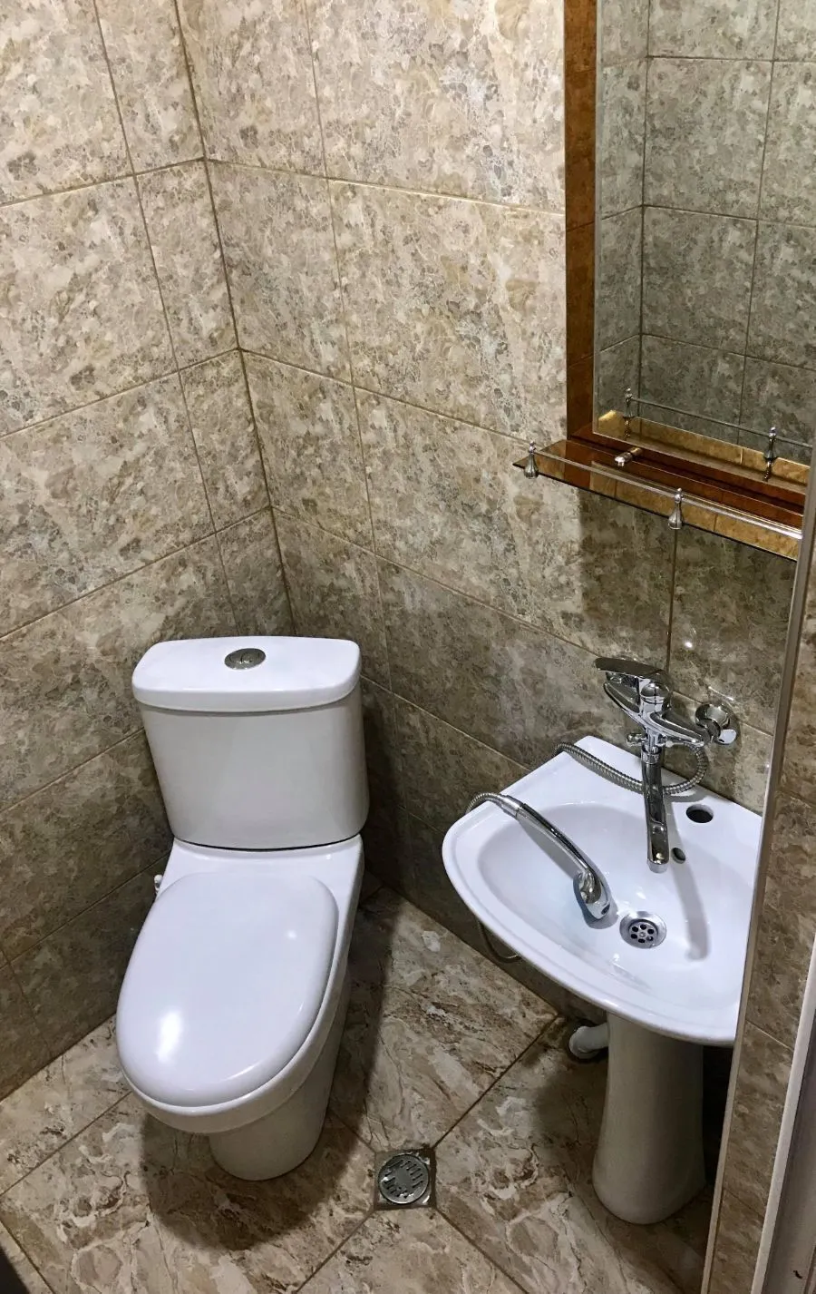 Tina's Guest House — Photo 16