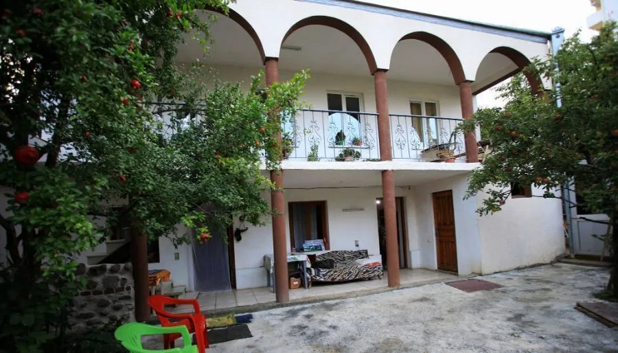 Guest house In Tbilisi — Photo 20