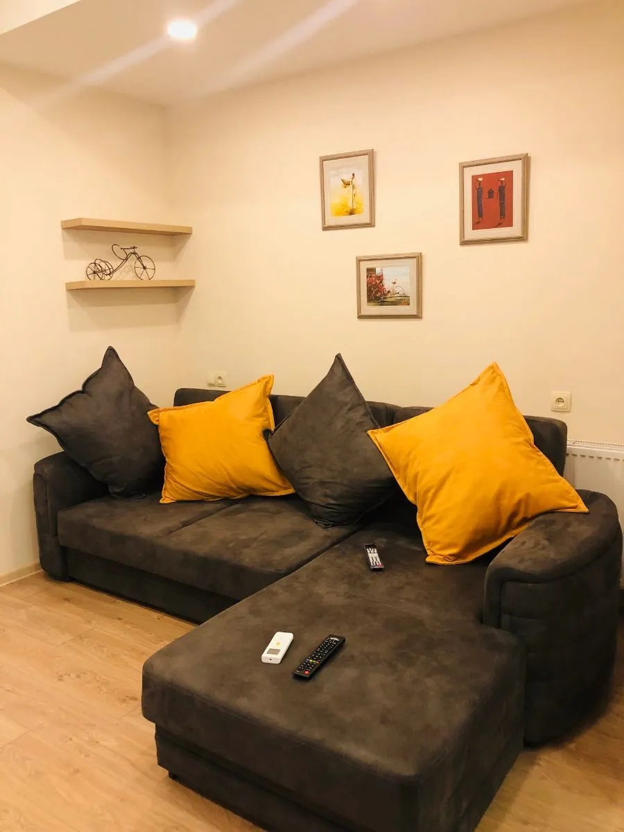 Cozy Apartment In Old Tbilisi — Photo 44