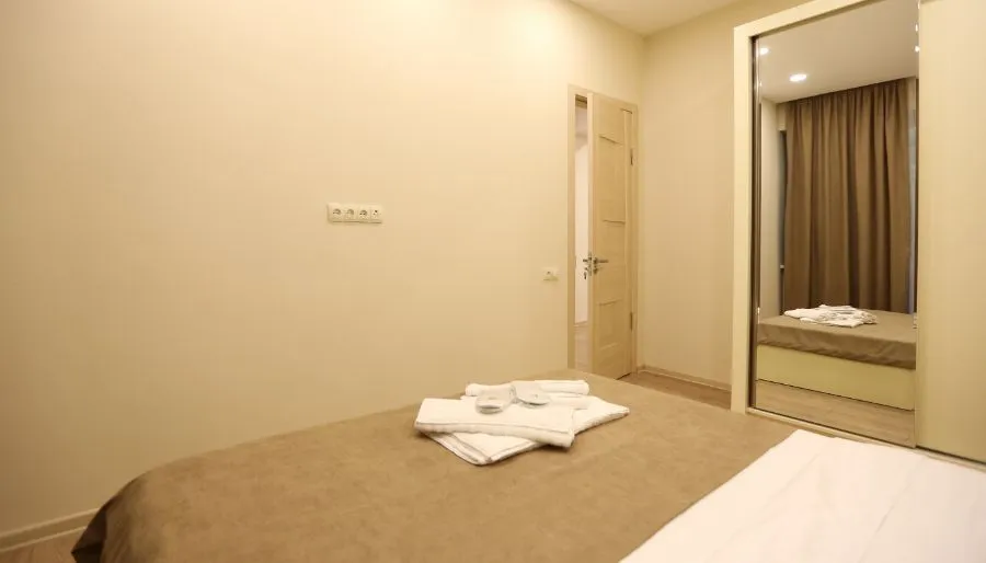 Cozy Apartment In Old Tbilisi — Photo 21