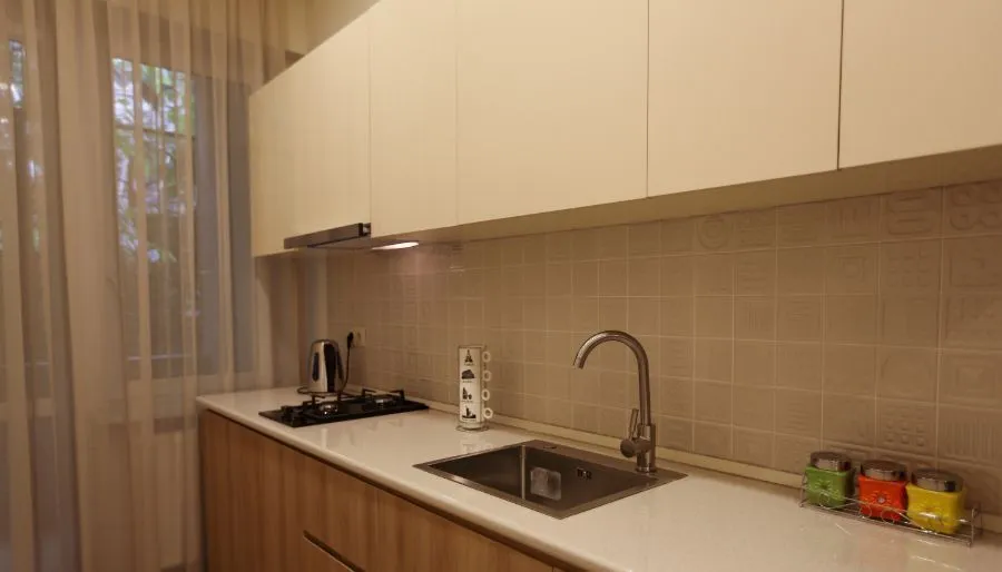 Cozy Apartment In Old Tbilisi — Photo 36