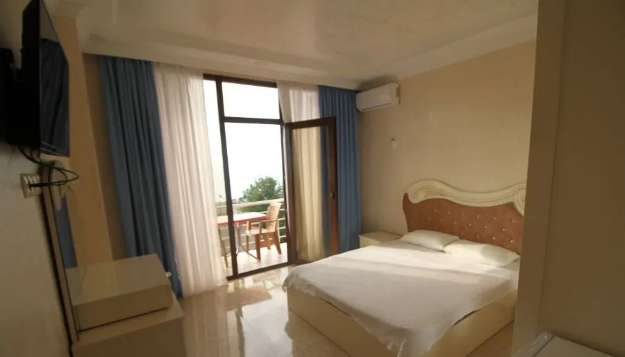 HOTEL MEDEA — Photo 32