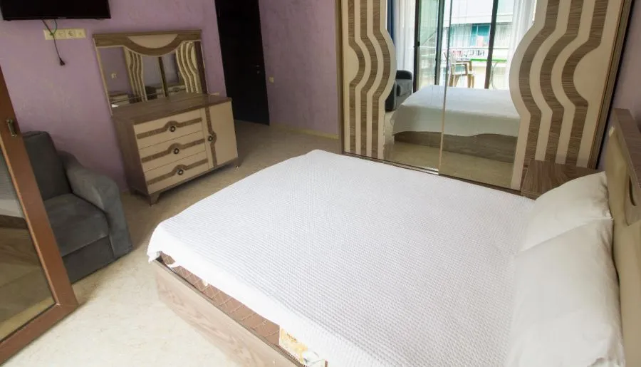 HOTEL MEDEA — Photo 36