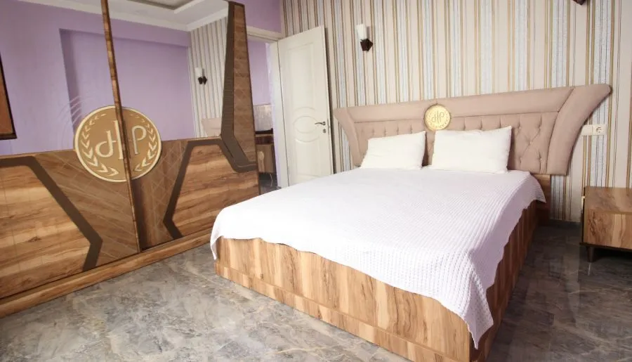 HOTEL MEDEA — Photo 49