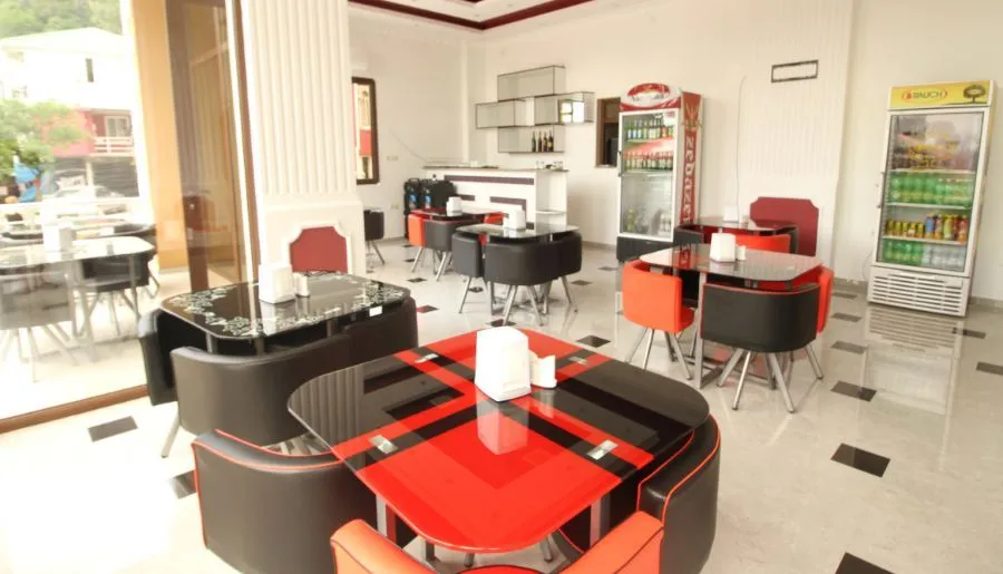 HOTEL MEDEA — Photo 2