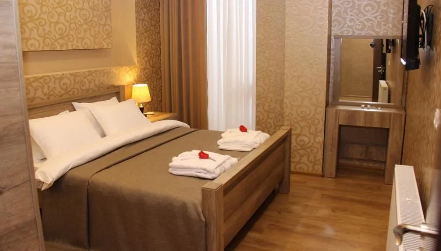 Hotel Monopoli Kutaisi — Photo 17
