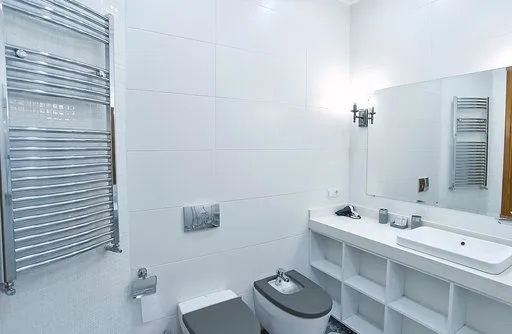 Exclusive Apartment in the Heart of Old Kutaisi — Photo 12