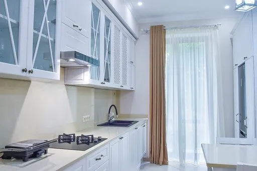 Exclusive Apartment in the Heart of Old Kutaisi — Photo 29