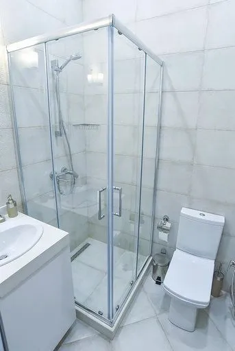 Exclusive Apartment in the Heart of Old Kutaisi — Photo 44
