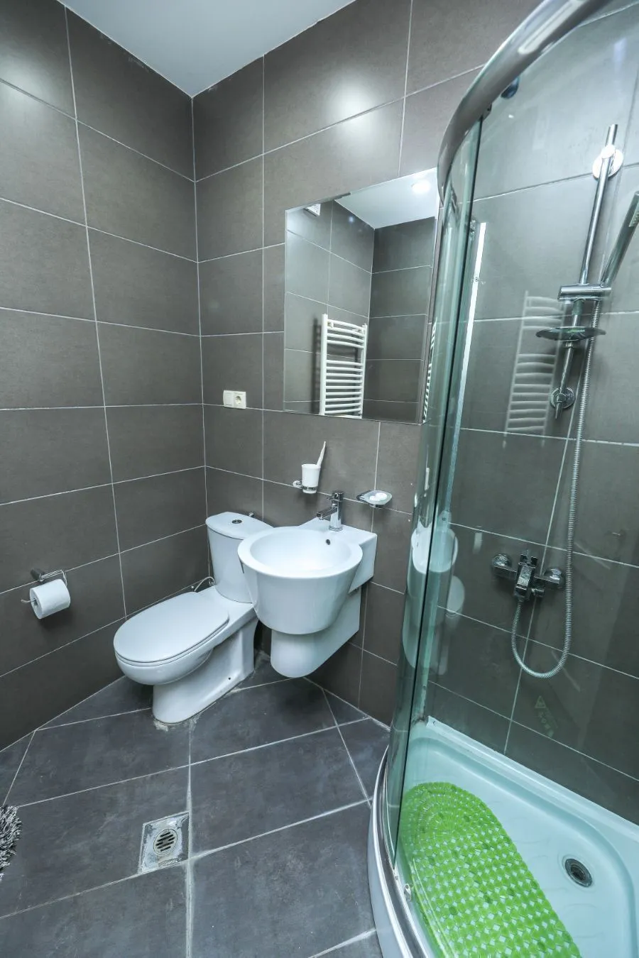 Eurasia Bridge Hotel — Photo 24