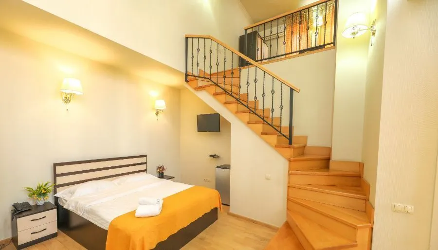 Eurasia Bridge Hotel — Photo 9