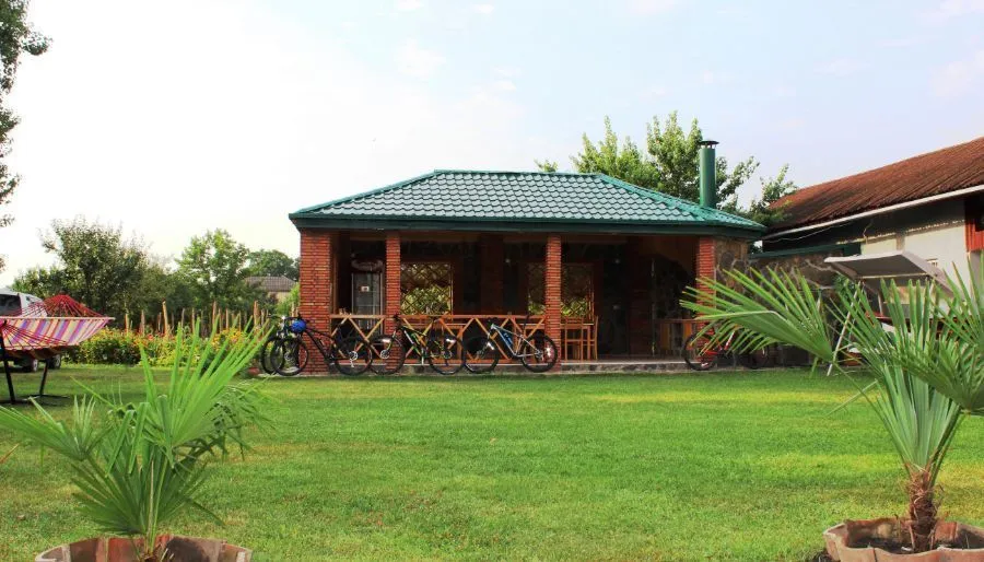 Guest house Alvani — Photo 16