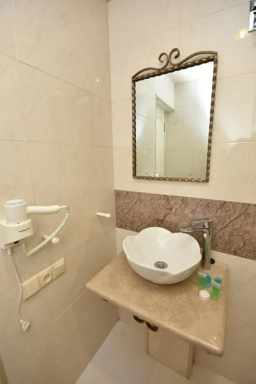 River S hotel — Photo 54