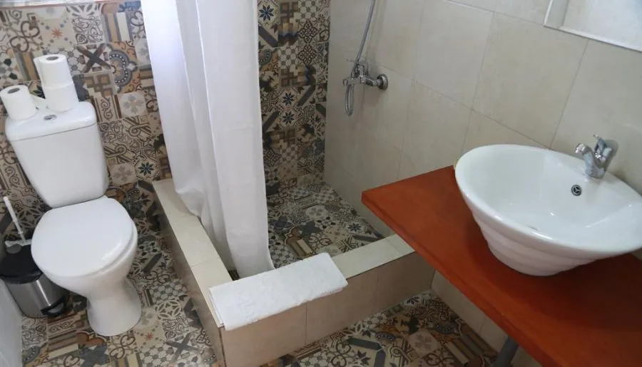 Laguna Beach Club Hotel at Bazaleti Lake — Photo 61