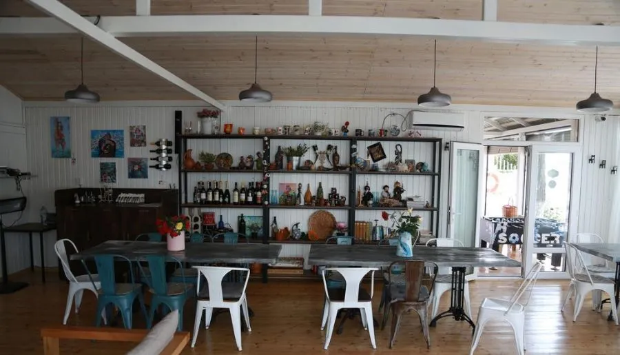 Laguna Beach Club Hotel at Bazaleti Lake — Photo 13