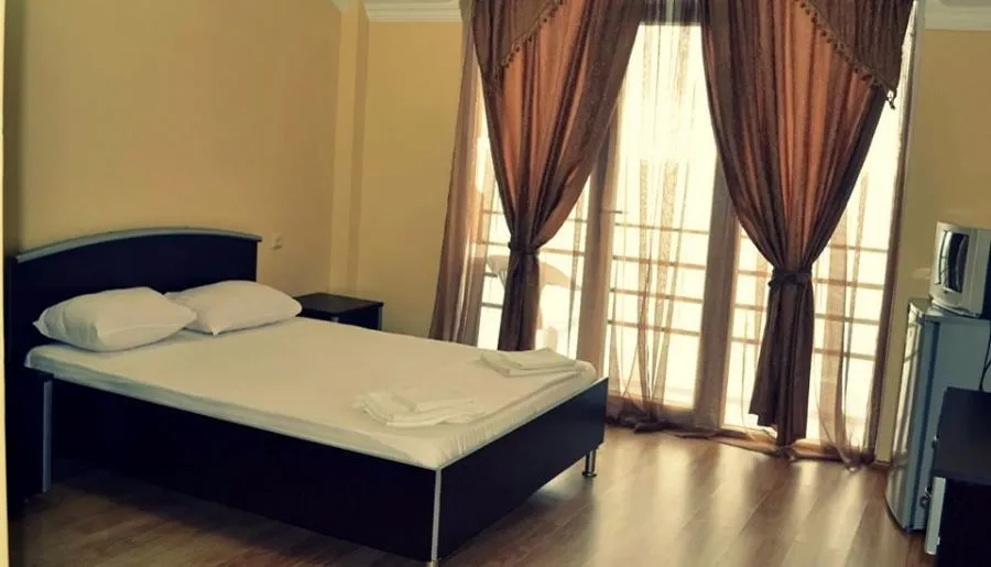 Lazuri Hotel — Photo 35