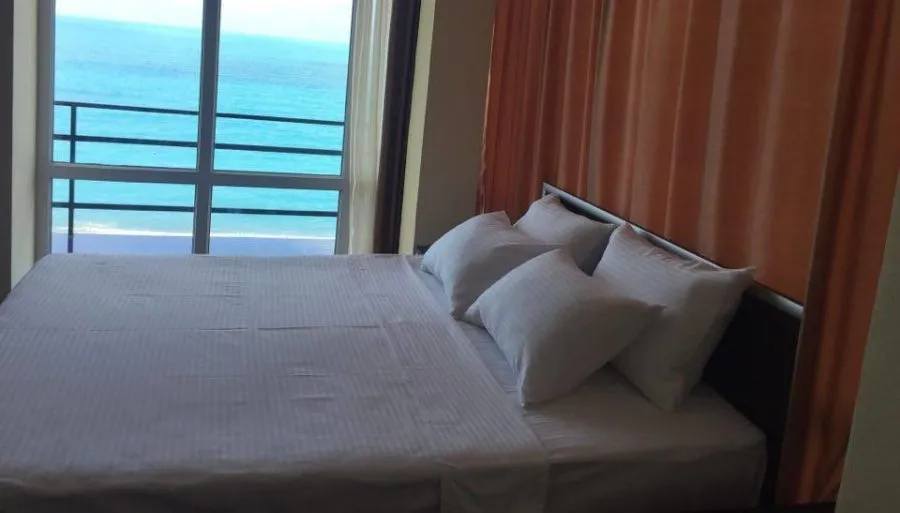 Lazuri Hotel — Photo 33