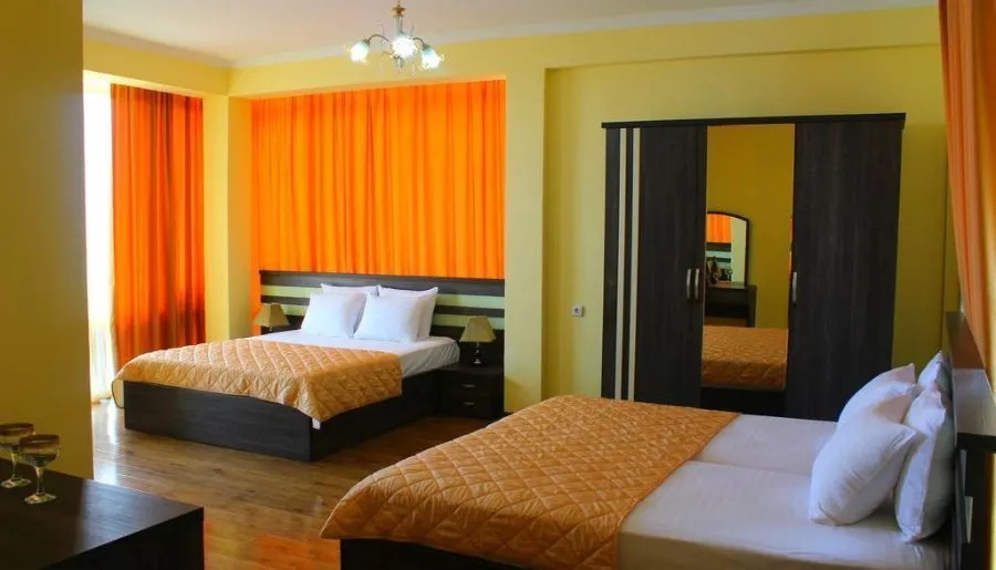 Lazuri Hotel — Photo 26