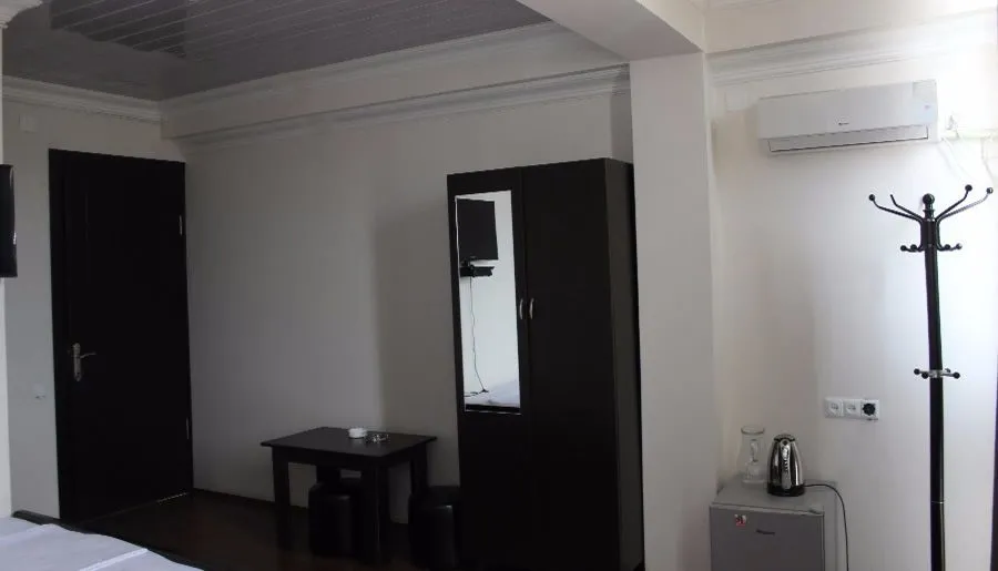 Hotel Peria — Photo 13