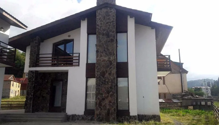 Cottage near 25 (1) — Photo 1