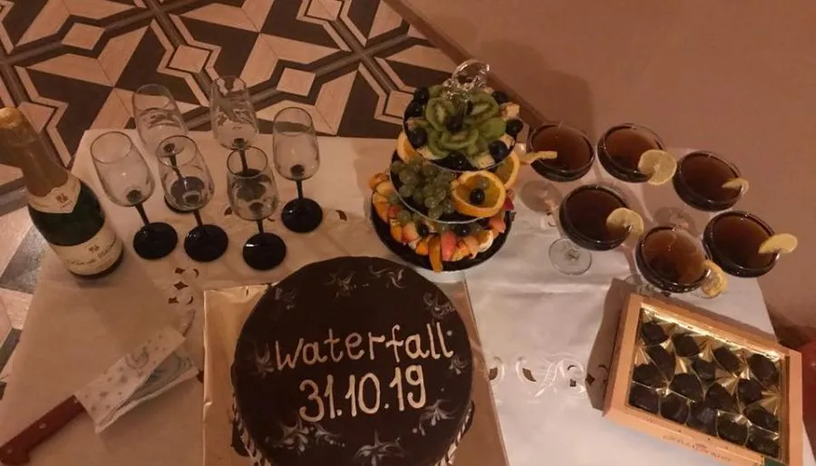 Cafe & Hotel Waterfall — Photo 16