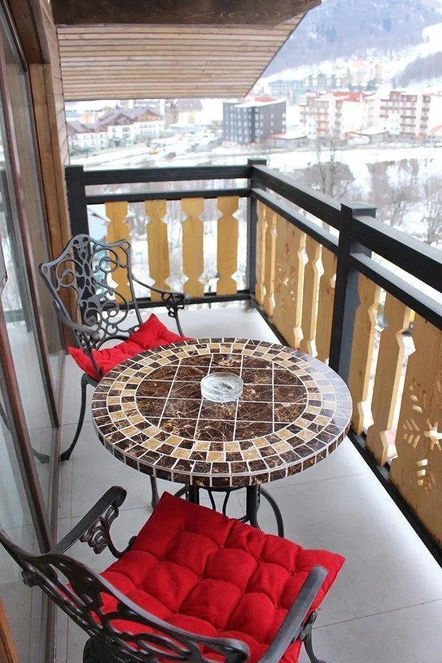 Lizi's Cozy Apartment in Bakuruani — Photo 20