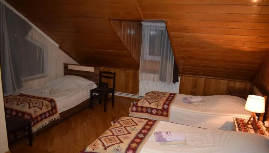Guesthouse Lago & Wine Cellar — Photo 74