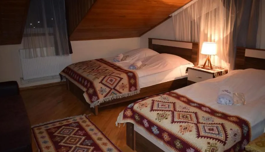Guesthouse Lago & Wine Cellar — Photo 61