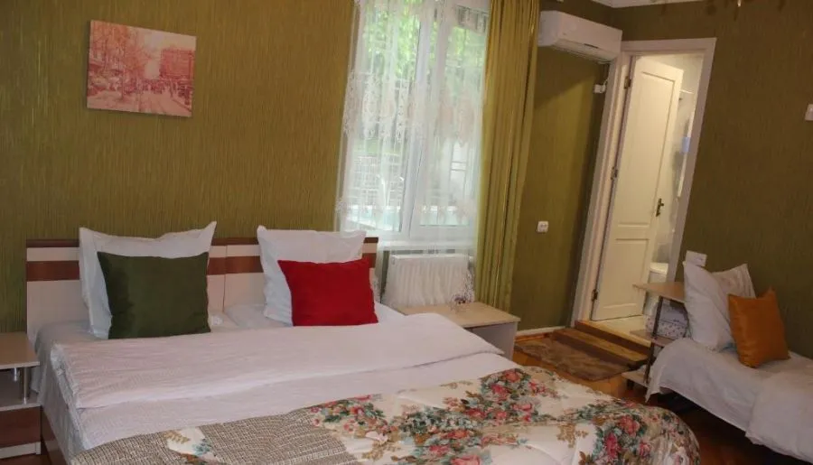 Guesthouse Lago & Wine Cellar — Photo 71