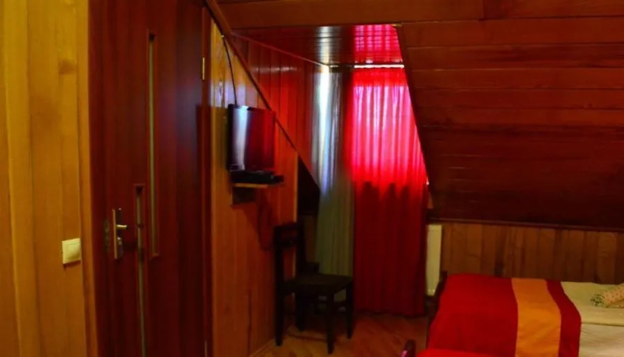 Guesthouse Lago & Wine Cellar — Photo 59