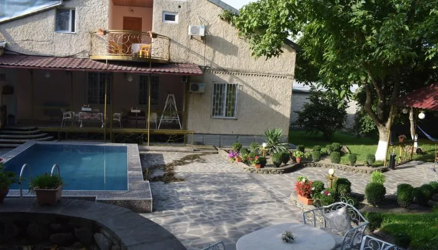 Guesthouse Lago & Wine Cellar — Photo 12