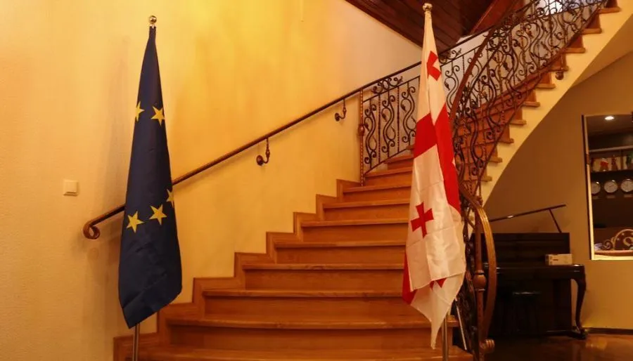 SISNO HOTEL — Photo 17