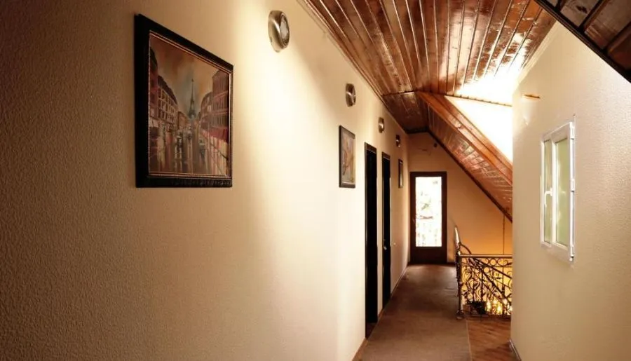 SISNO HOTEL — Photo 25