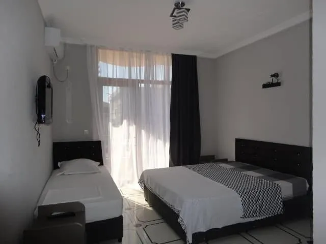 Hotel Tornado — Photo 19