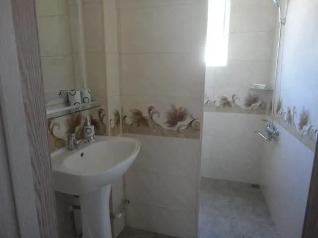 Hotel Tornado — Photo 20