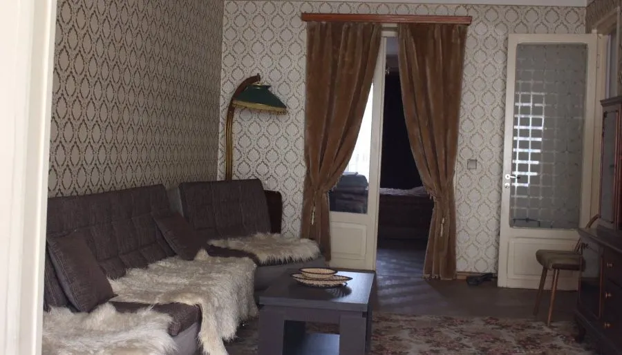 Apartment near the museum in Borjomi — Photo 22