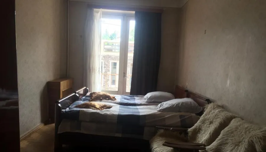 Apartment near the museum in Borjomi — Photo 17