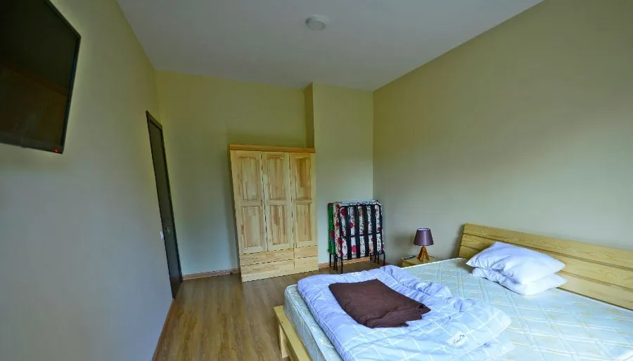 Family Rooms — Photo 19