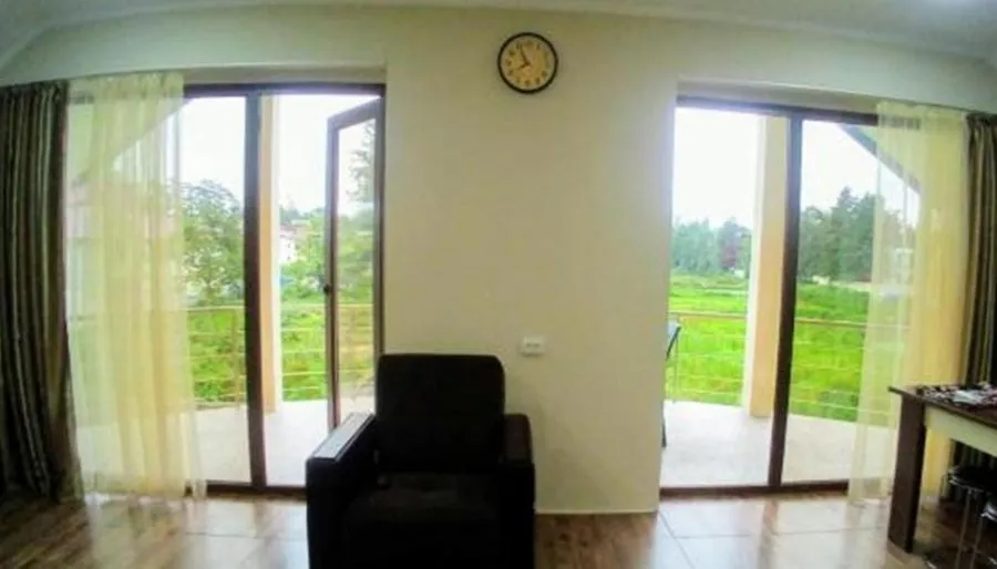 Apartment In Ureki — Photo 8