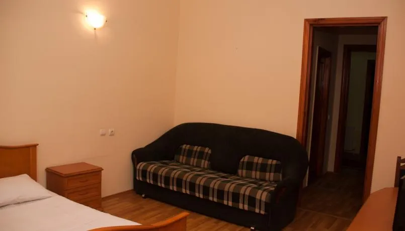 Aleksandria Hotel — Photo 33