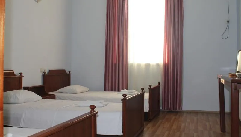 Aleksandria Hotel — Photo 36
