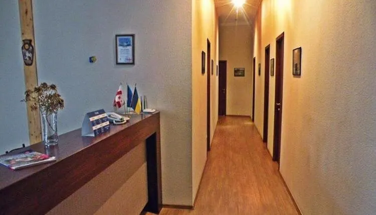 Aleksandria Hotel — Photo 17