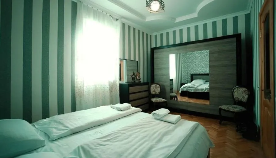 Apartment old kutaisi — Photo 16
