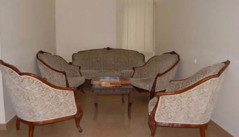 King Palace — Photo 14
